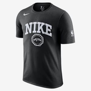 San Antonio Spurs Essential Men's Nike NBA T-Shirt. Nike.com
